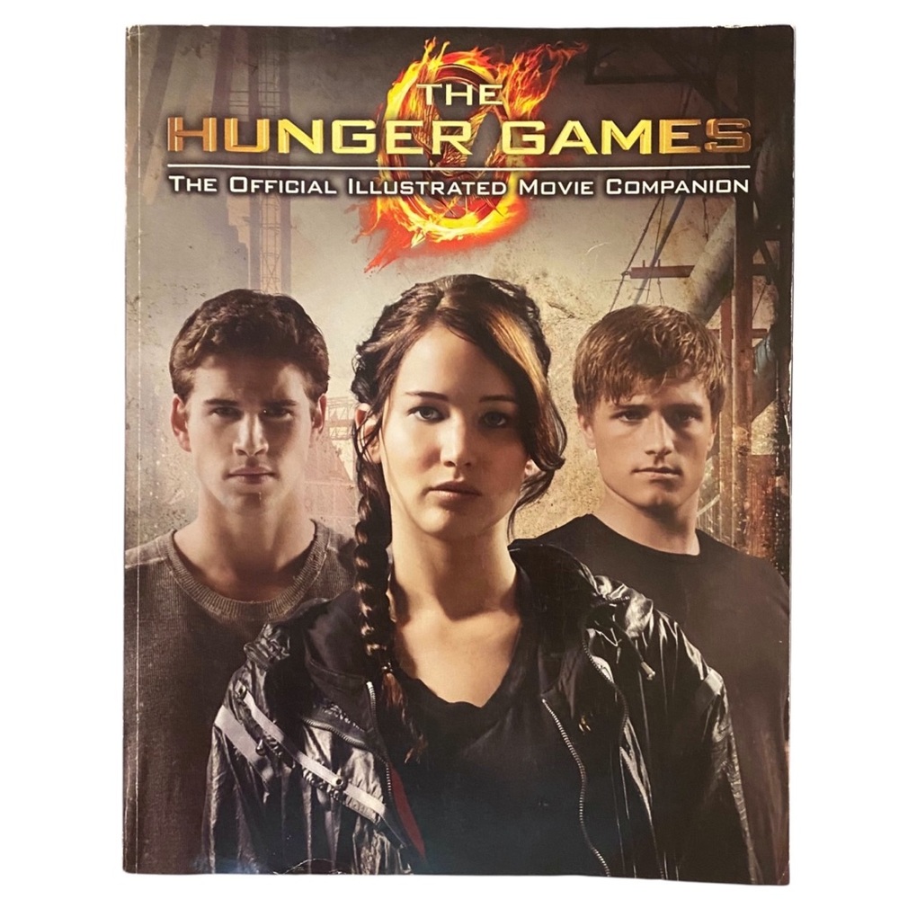 3/$30 The Hunger Games The Official Illustrated Movie Companion